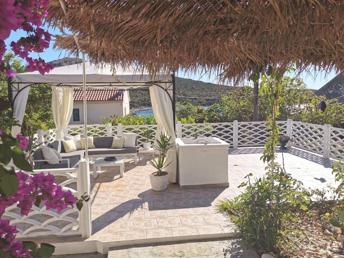 Adorable Summer House By The Sea Zapuntelo Exterior foto