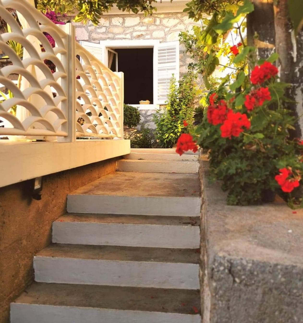 Adorable Summer House By The Sea Zapuntelo Quarto foto